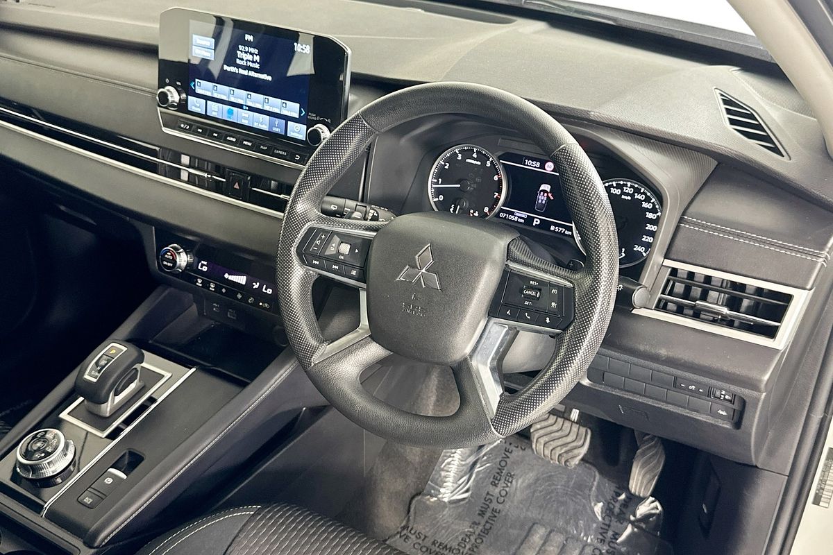 2022 Mitsubishi OUTLANDER ES 7 SEAT (2WD) ZM MY22.5