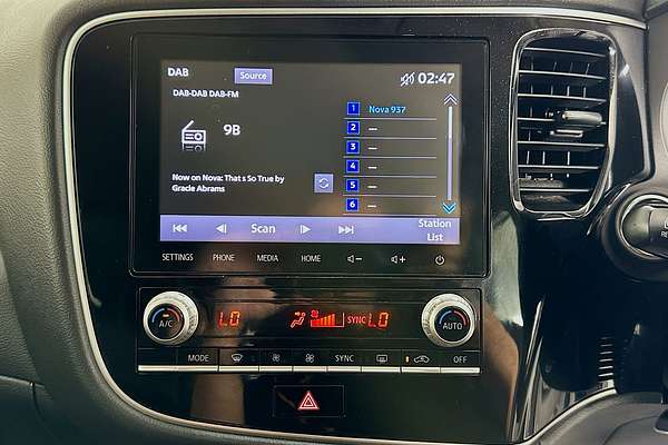 2021 Mitsubishi Outlander LS ZL