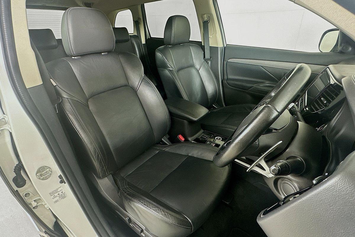2018 Mitsubishi OUTLANDER EXCEED 7 SEAT (AWD) ZL MY19