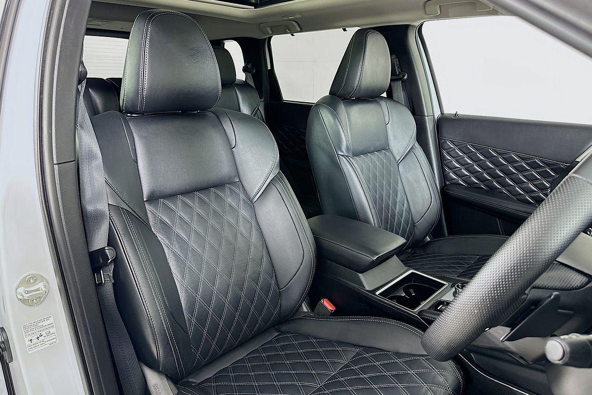 2024 Mitsubishi OUTLANDER EXCEED 7 SEAT (AWD) ZM MY24