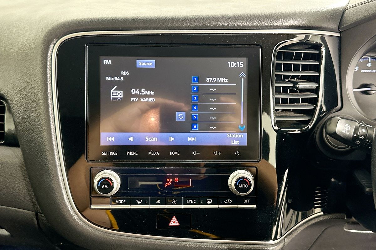 2021 Mitsubishi OUTLANDER ES 7 SEAT (2WD) ZL MY21