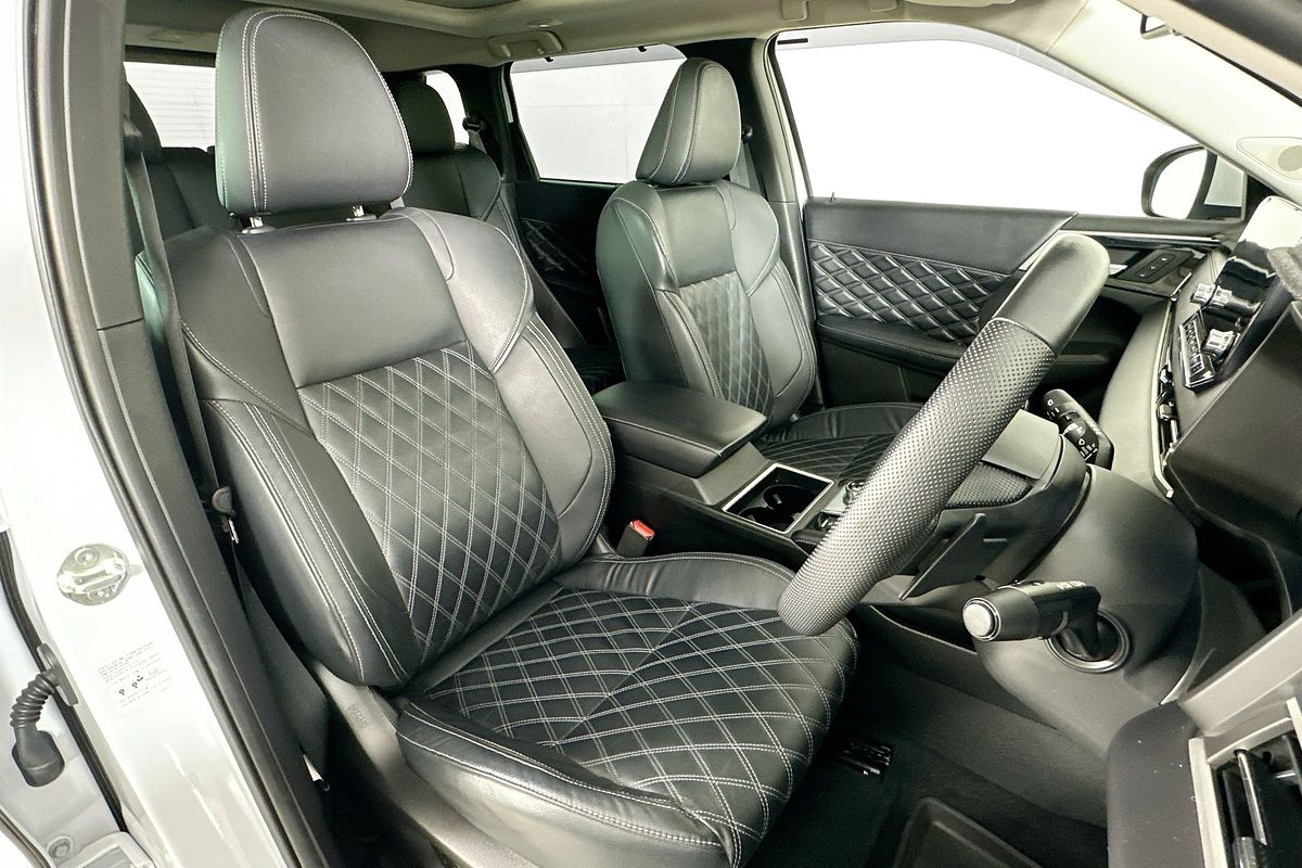 2022 Mitsubishi OUTLANDER EXCEED 7 SEAT (AWD) ZM MY22