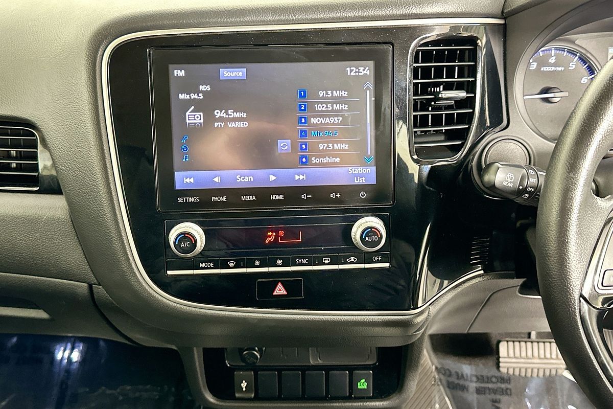 2021 Mitsubishi OUTLANDER ES 7 SEAT (AWD) ZL MY21