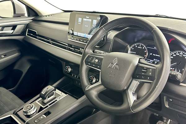 2023 Mitsubishi OUTLANDER ASPIRE 7 SEAT (2WD) ZM MY23