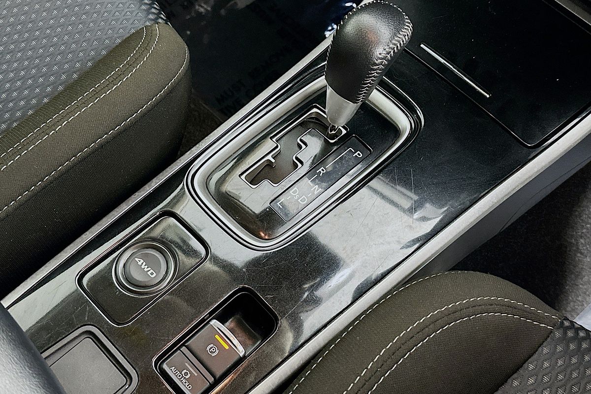 2021 Mitsubishi OUTLANDER ES ZL