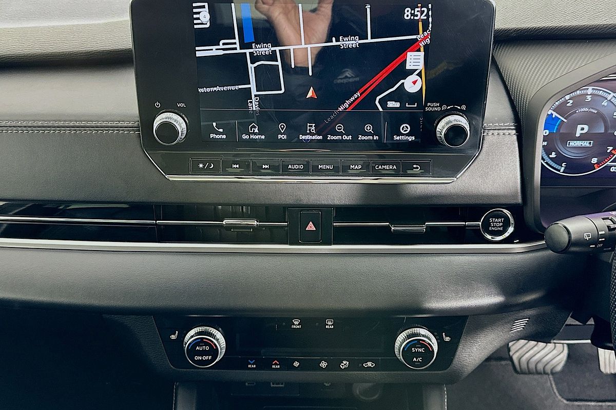 2022 Mitsubishi OUTLANDER Exceed ZM