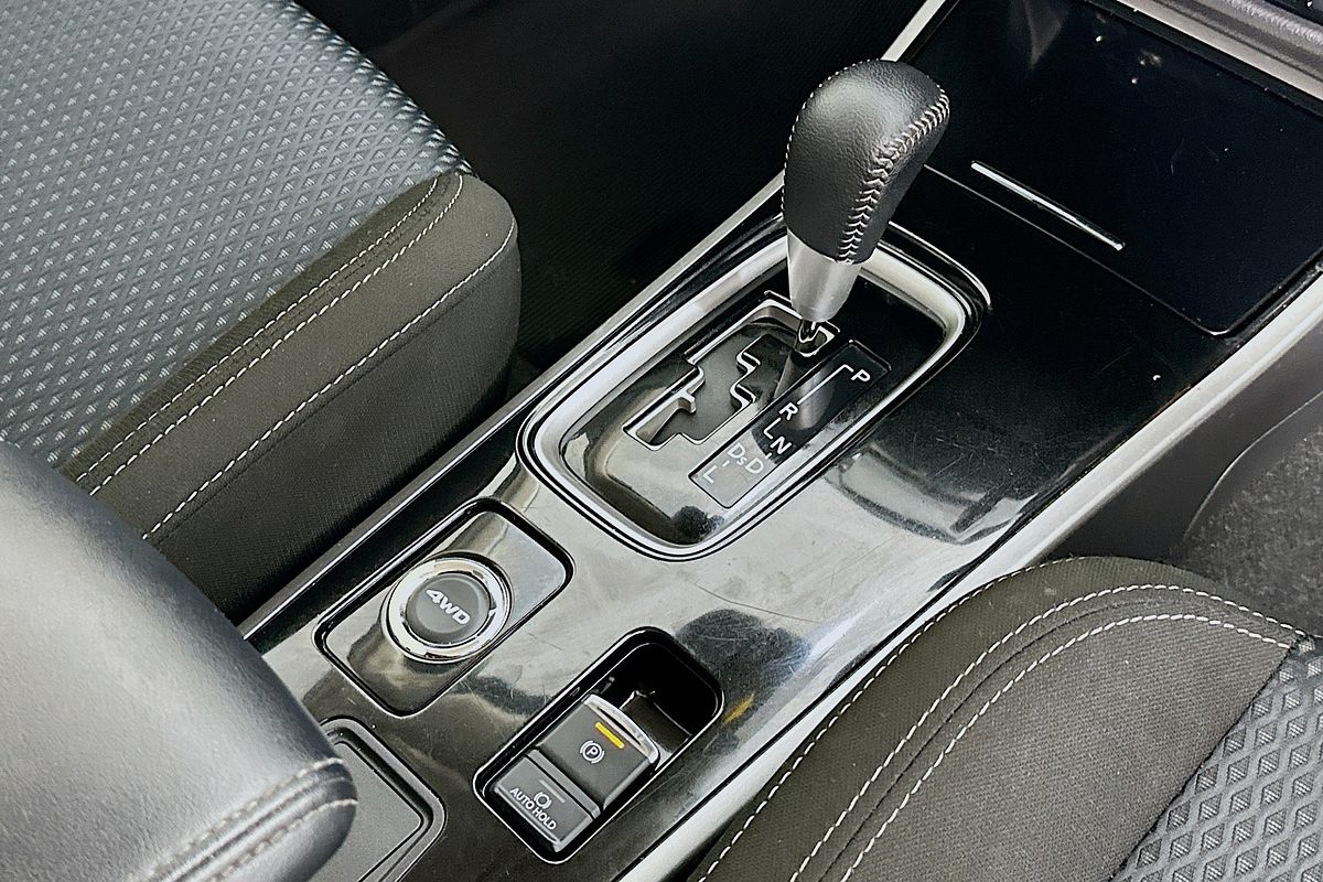 2021 Mitsubishi OUTLANDER ES ZL