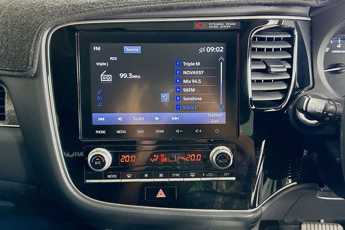 2020 Mitsubishi OUTLANDER Exceed ZL