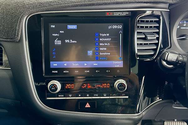 2020 Mitsubishi OUTLANDER Exceed ZL