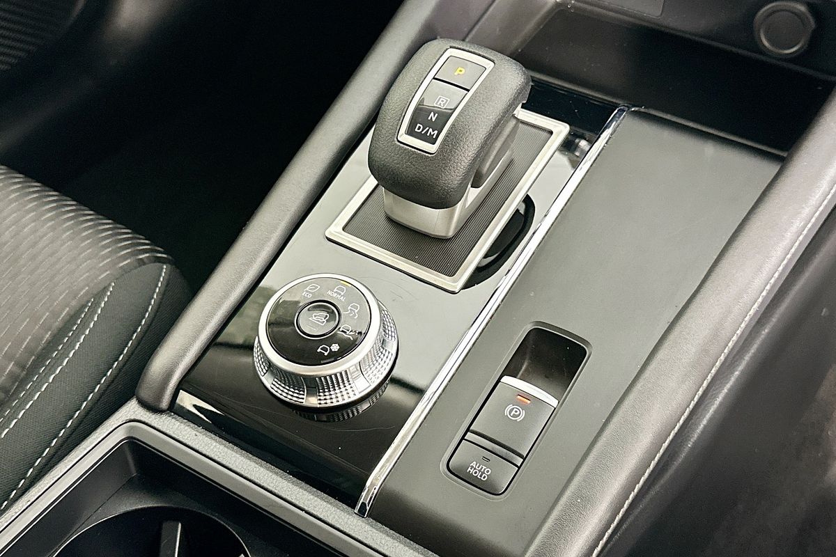 2023 Mitsubishi OUTLANDER ES 7 SEAT (2WD) ZM MY23