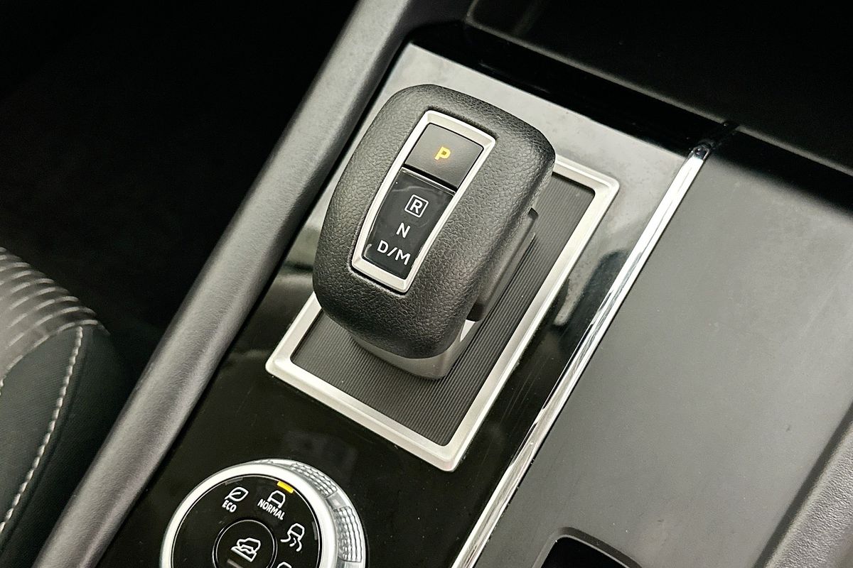 2023 Mitsubishi OUTLANDER ES 7 SEAT (2WD) ZM MY23