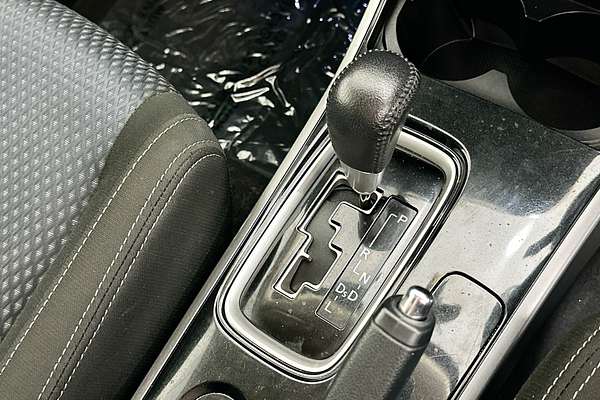 2017 Mitsubishi OUTLANDER LS (4x2) ZK MY17