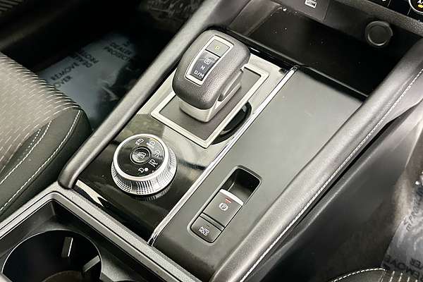 2024 Mitsubishi OUTLANDER ES 7 SEAT (2WD) ZM MY24