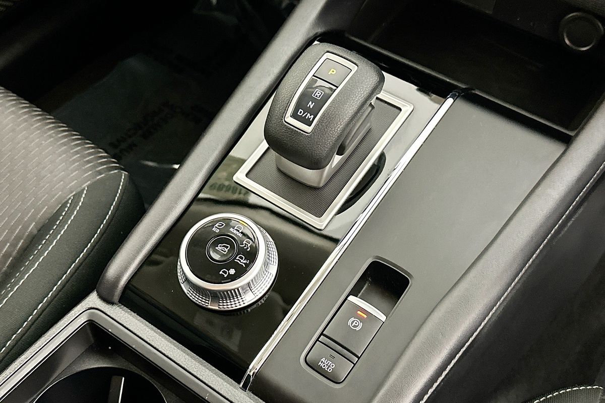 2023 Mitsubishi OUTLANDER ES 7 SEAT (2WD) ZM MY23