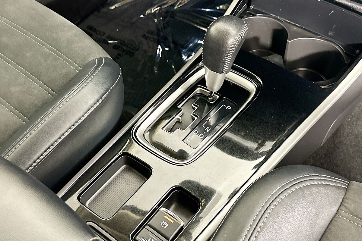 2020 Mitsubishi OUTLANDER LS 7 SEAT (2WD) ZL MY20