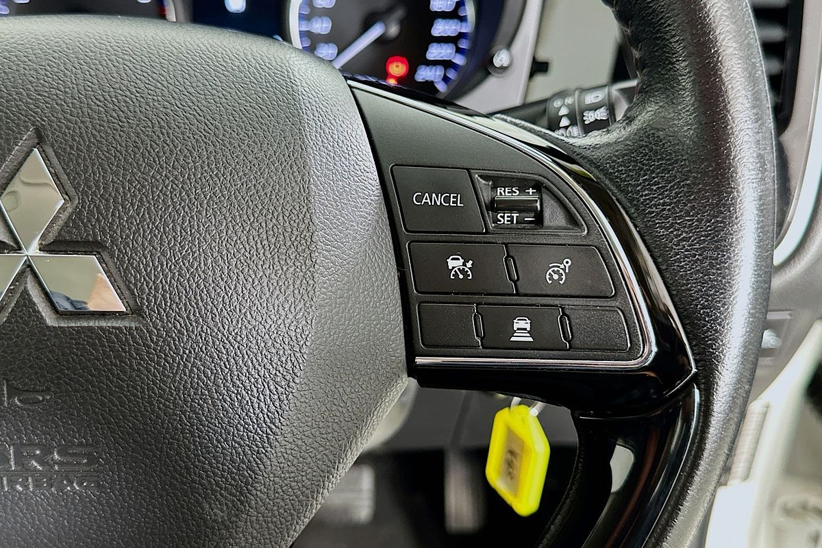 2021 Mitsubishi OUTLANDER ES 7 SEAT (AWD) ZL MY21