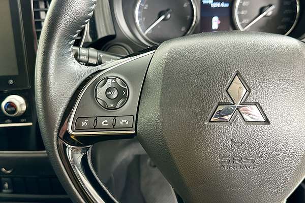 2021 Mitsubishi OUTLANDER ES 7 SEAT (2WD) ZL MY21