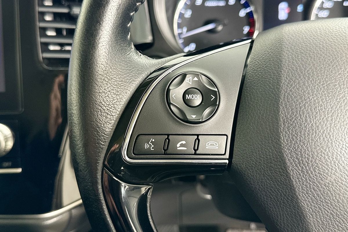 2021 Mitsubishi OUTLANDER ES 7 SEAT (2WD) ZL MY21