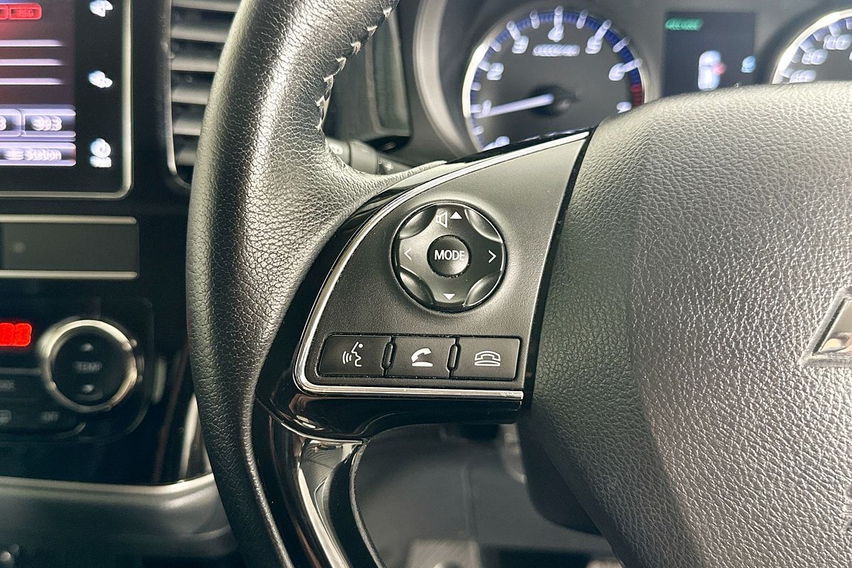 2018 Mitsubishi OUTLANDER LS 7 SEAT (2WD) ZL MY18.5