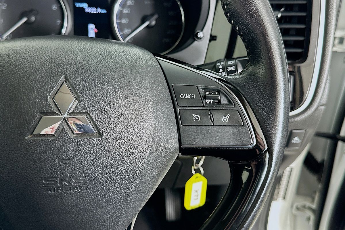 2020 Mitsubishi OUTLANDER ES 7 SEAT (AWD) ZL MY20