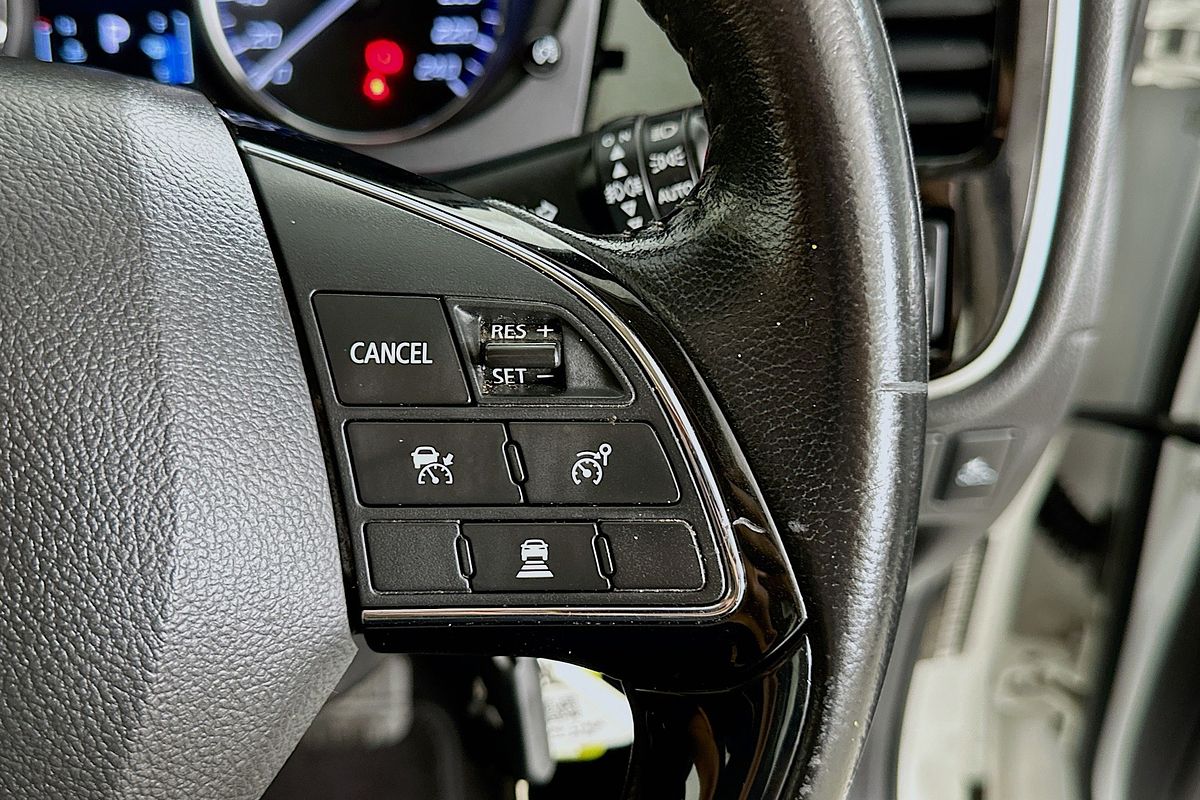 2020 Mitsubishi OUTLANDER ES 7 SEAT (2WD) ZL MY20