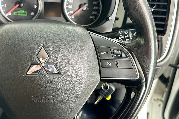 2017 Mitsubishi OUTLANDER LS (4x2) ZK MY17