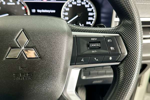 2023 Mitsubishi OUTLANDER ES 7 SEAT (2WD) ZM MY23