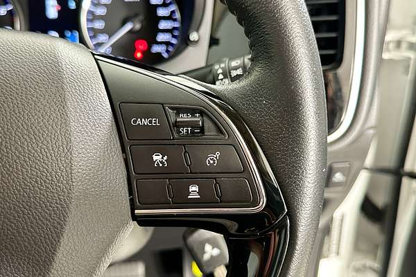 2021 Mitsubishi OUTLANDER ES 7 SEAT (2WD) ZL MY21