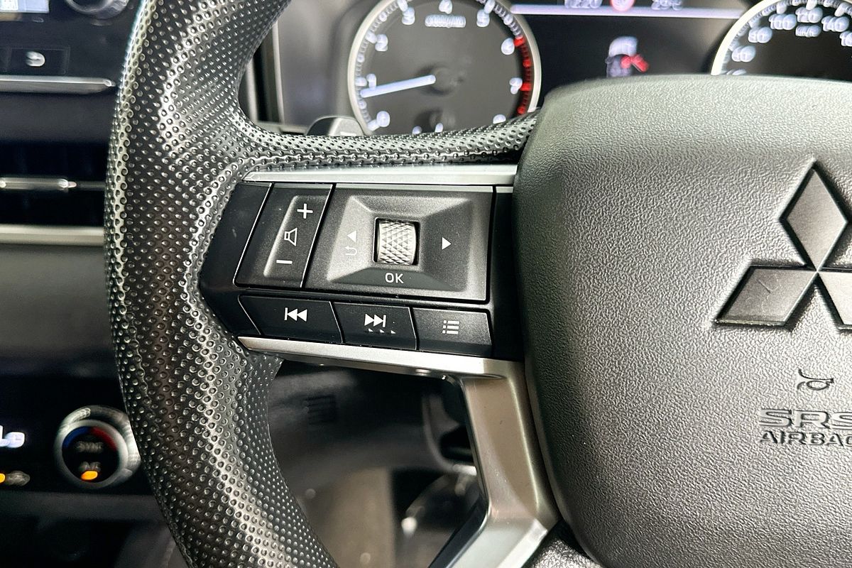 2022 Mitsubishi OUTLANDER ES 7 SEAT (2WD) ZM MY22