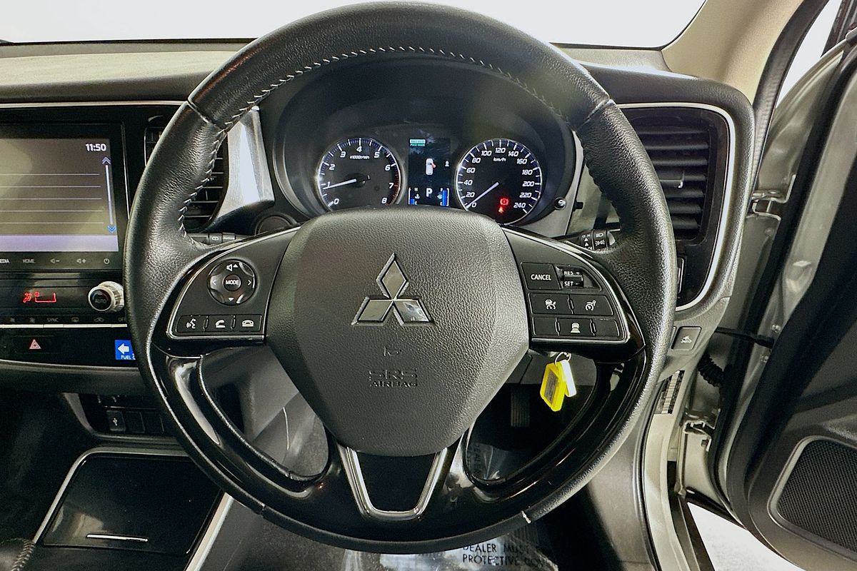 2021 Mitsubishi OUTLANDER ES ZL