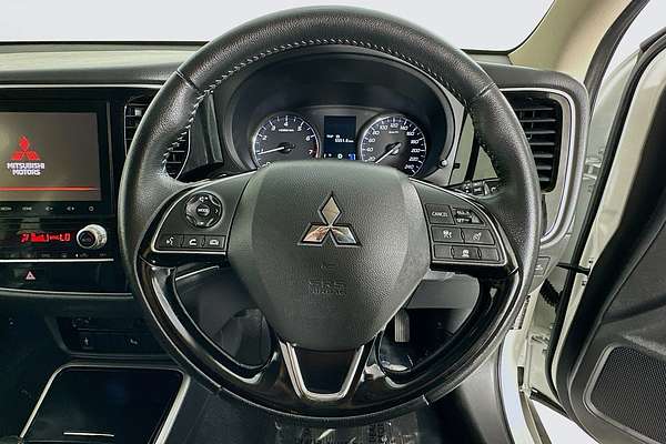 2021 Mitsubishi Outlander LS ZL