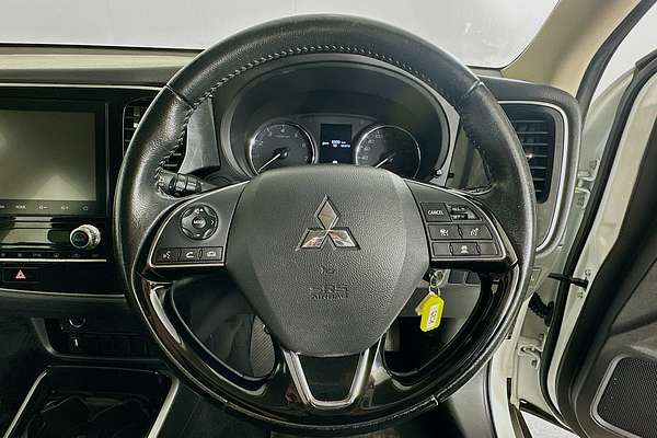 2021 Mitsubishi OUTLANDER ES 7 SEAT (2WD) ZL MY21
