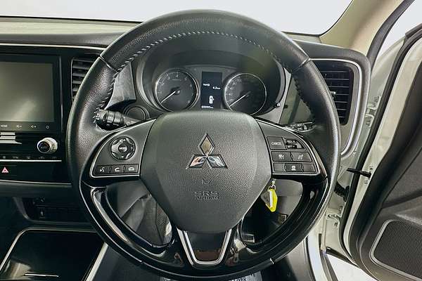2021 Mitsubishi OUTLANDER ES 7 SEAT (2WD) ZL MY21