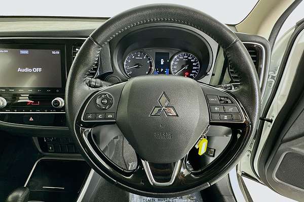 2021 Mitsubishi OUTLANDER ES ZL
