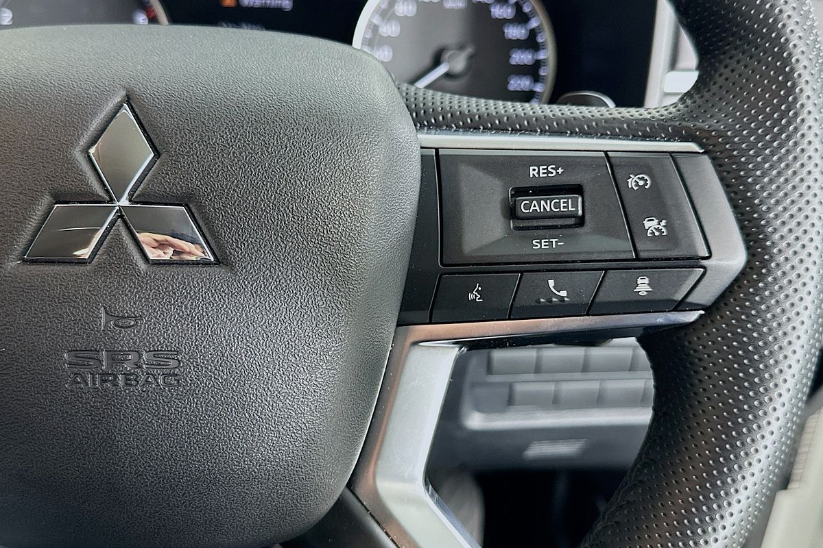 2024 Mitsubishi OUTLANDER LS 7 SEAT (2WD) ZM MY24
