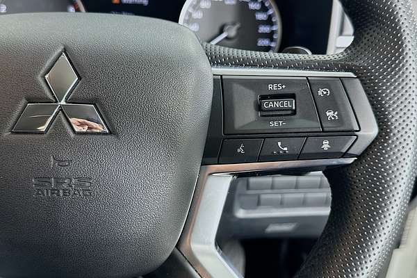 2024 Mitsubishi OUTLANDER LS 7 SEAT (2WD) ZM MY24