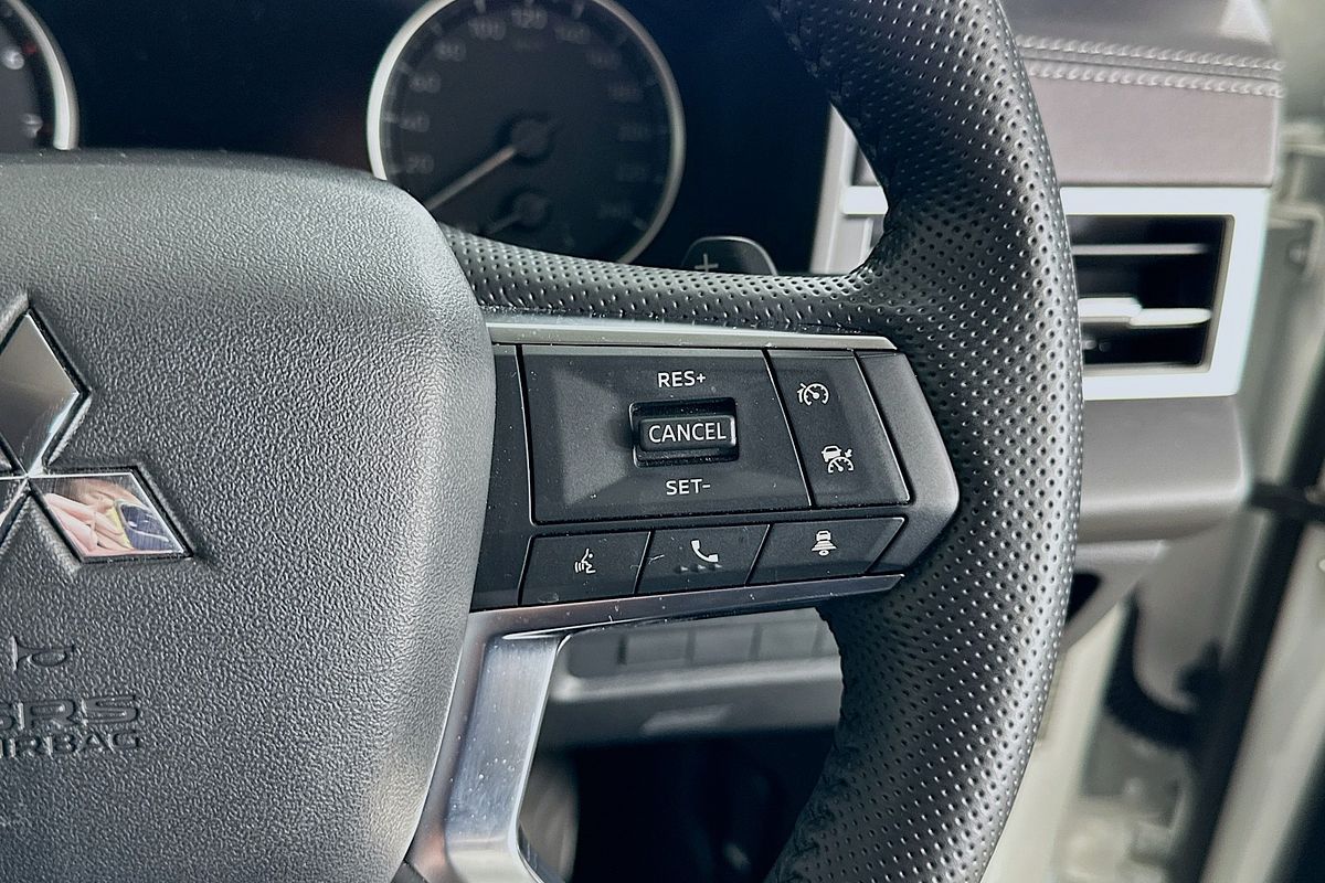 2024 Mitsubishi OUTLANDER LS 7 SEAT (2WD) ZM MY24