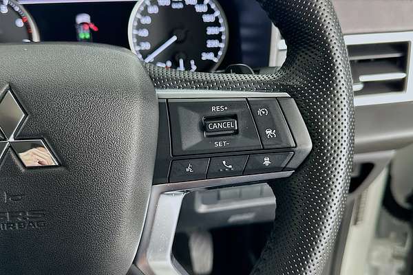 2024 Mitsubishi OUTLANDER LS 7 SEAT (2WD) ZM MY24