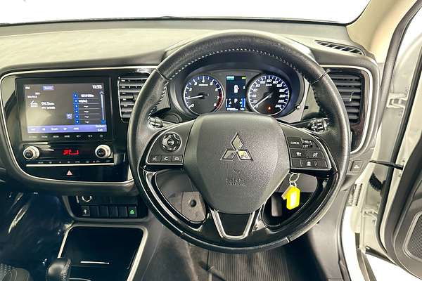 2021 Mitsubishi OUTLANDER ES 7 SEAT (AWD) ZL MY21