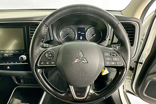 2021 Mitsubishi OUTLANDER ES 7 SEAT (2WD) ZL MY21