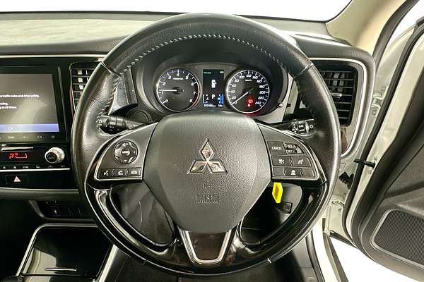 2021 Mitsubishi OUTLANDER ES 7 SEAT (2WD) ZL MY21