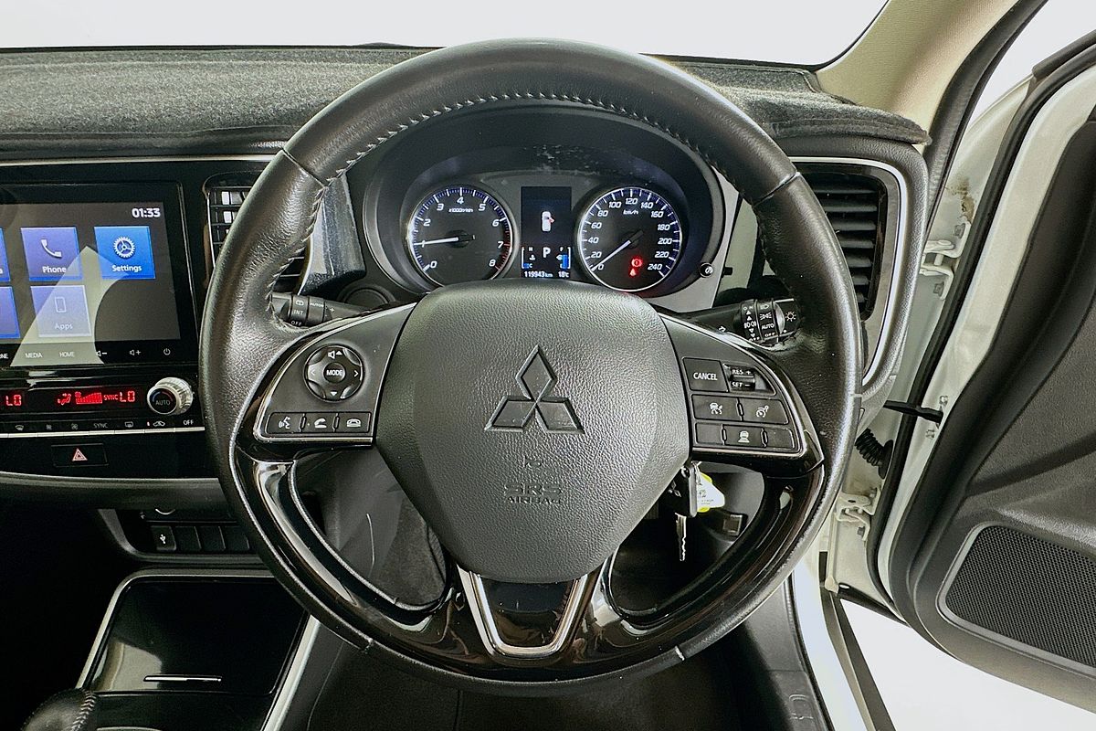 2020 Mitsubishi OUTLANDER ES 7 SEAT (2WD) ZL MY20