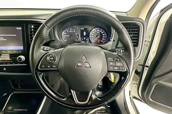 2021 Mitsubishi OUTLANDER ES 7 SEAT (AWD) ZL MY21