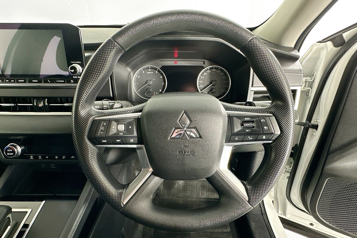 2023 Mitsubishi OUTLANDER ES 5 SEAT (AWD) ZM MY23