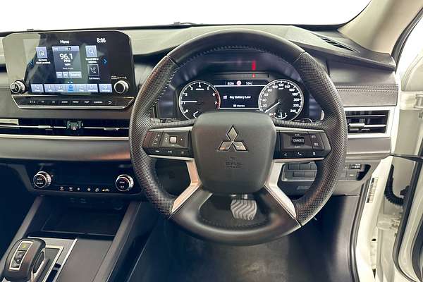 2023 Mitsubishi OUTLANDER LS 7 SEAT (2WD) ZM MY23