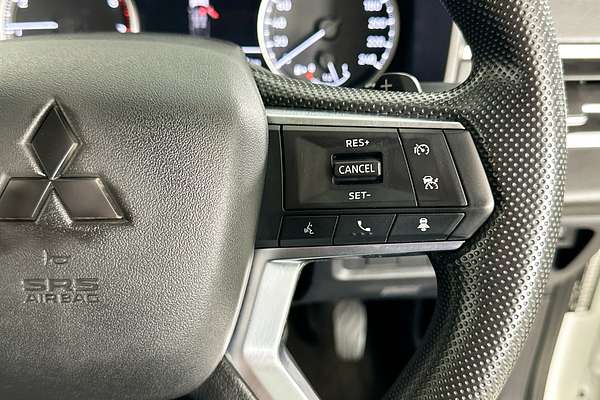 2021 Mitsubishi OUTLANDER ES 7 SEAT (2WD) ZM MY22