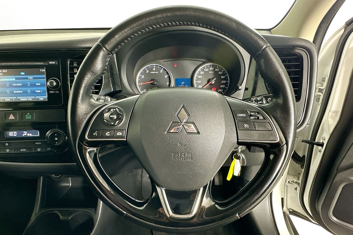 2016 Mitsubishi OUTLANDER LS (4x4) ZK MY16