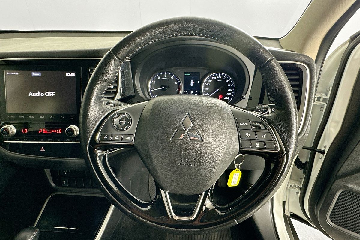 2021 Mitsubishi OUTLANDER ES 7 SEAT (2WD) ZL MY21