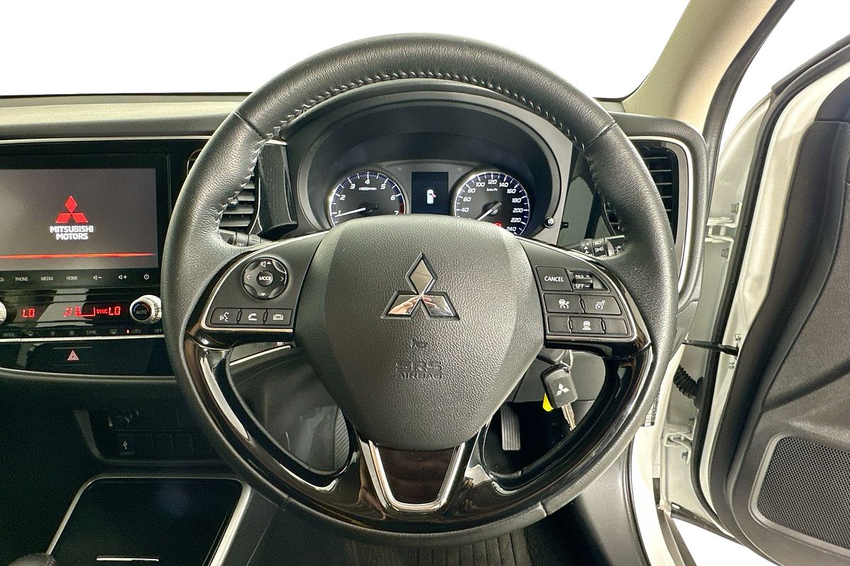 2021 Mitsubishi OUTLANDER ES 7 SEAT (2WD) ZL MY21