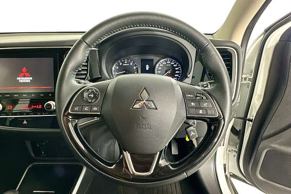 2021 Mitsubishi OUTLANDER ES 7 SEAT (2WD) ZL MY21